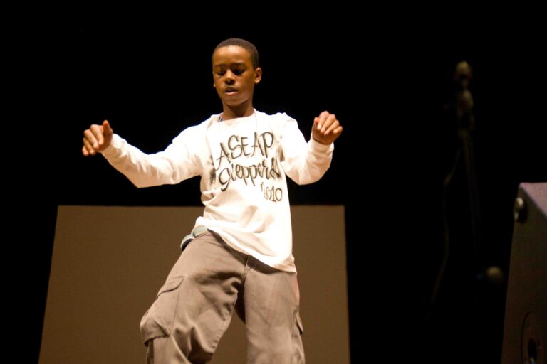 8th Annual FaceTime Midwest Step Show hosted on the University of Minnesota Campus captured by Corey Collins for Moda Photography and Cordavii Consulting